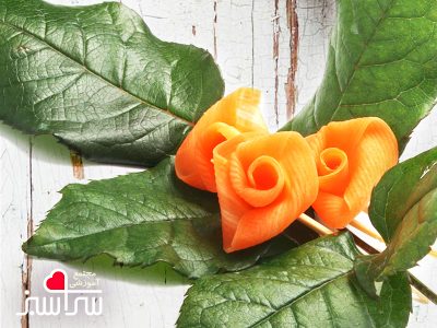 گل رز از لایه های نازک هویج